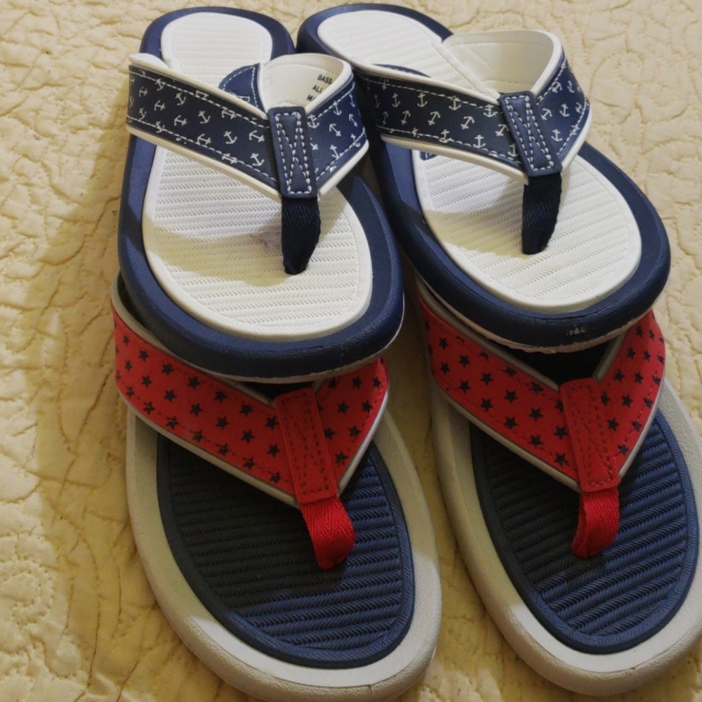 Bass flip flops.  Worn a few times